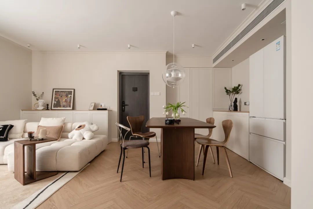 Không gian sống bao người mơ ước bên trong căn hộ 70m² của cô gái 9x được thiết kế hoàn hảo theo tiêu chí 3 không